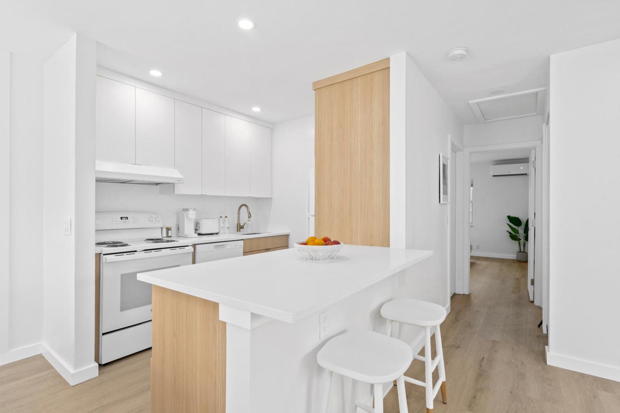 M Lake Worth Beach - Modern Villas Near West Palm Beach, Chic Retro Vibes, King Bed, Cozy Backyard, Bbq, Workspace, High-Speed Internet, Free Parking, 5 Minutes To Downtown & Beach Exterior foto